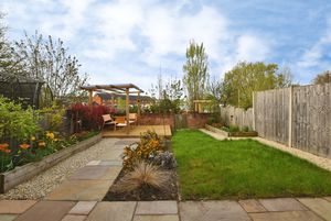 Photo 8- click for photo gallery